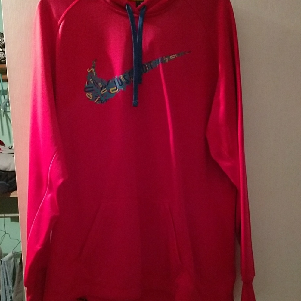 Nike XL pullover with thumb holes